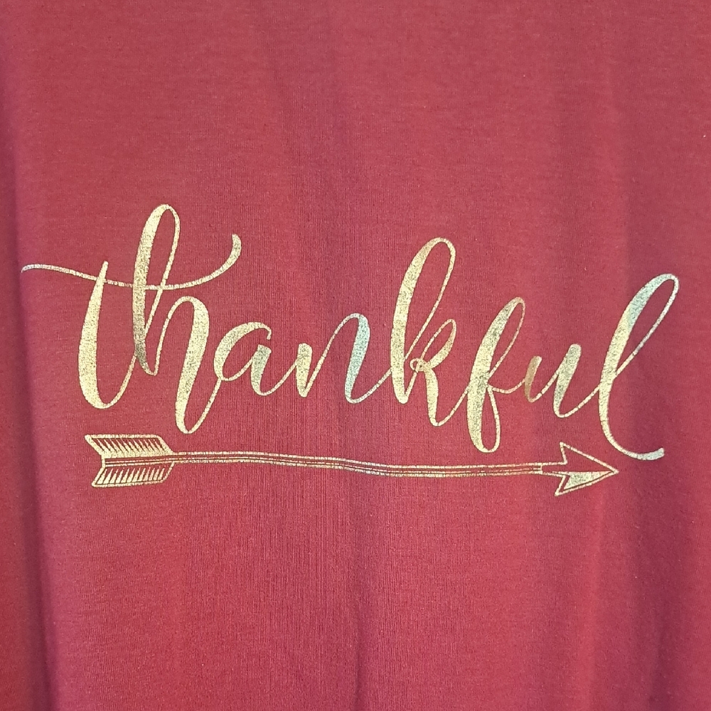 Thankful Burgundy & Gold Women's Crew Neck Pullover Long Sleeve Tee. Size 2XL